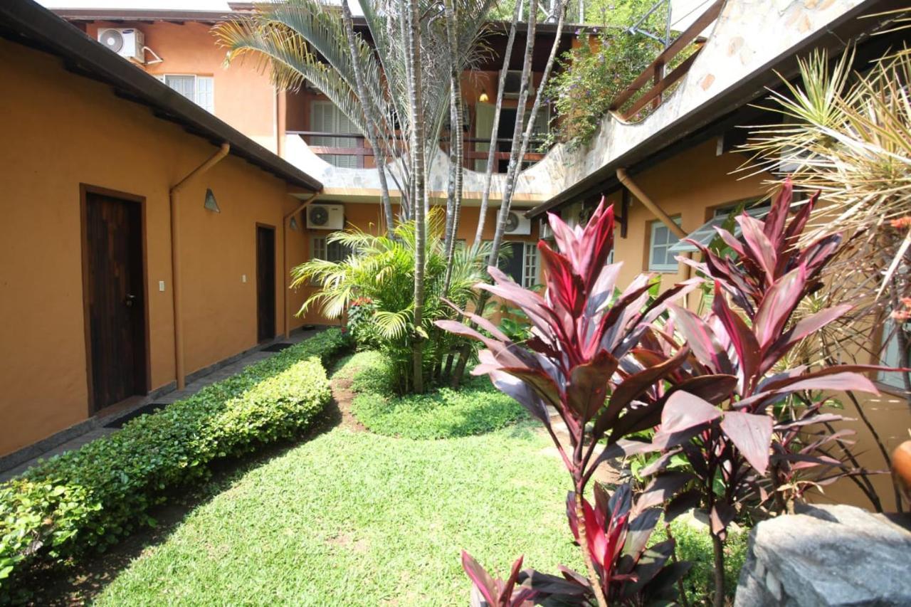 Pousada O Garimpo. Embu Exterior photo