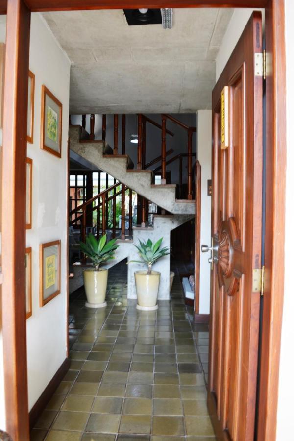 Pousada O Garimpo. Embu Exterior photo